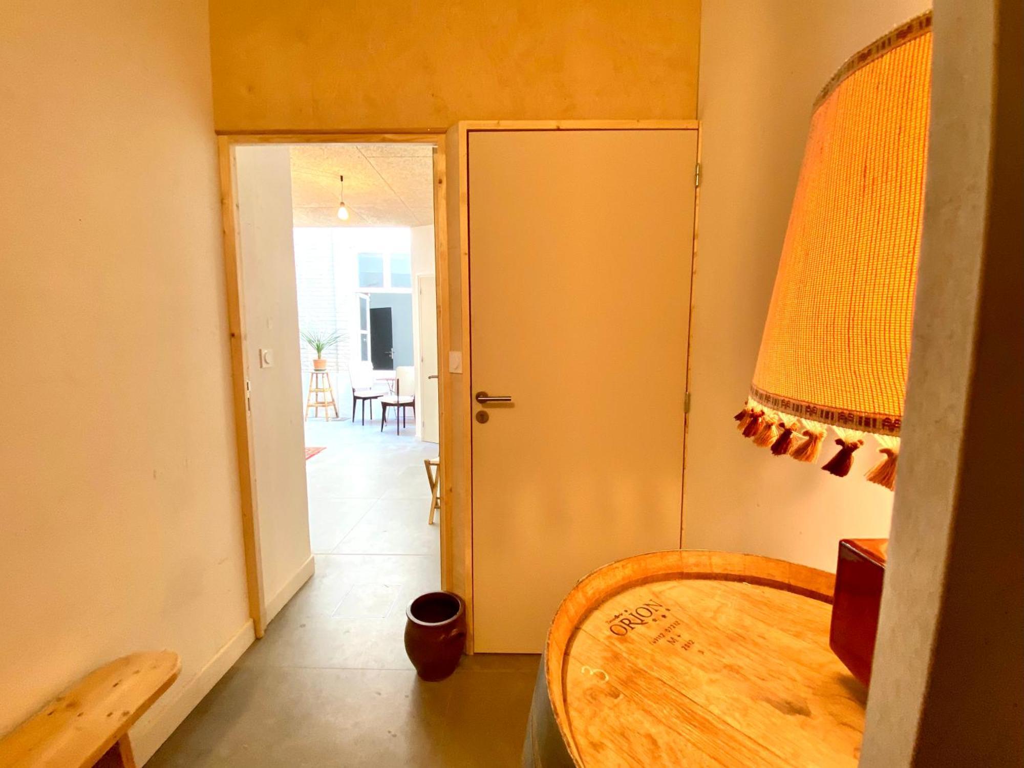 Oasis Urbaine - Spacieux Et Calme Avec Patio Лилль Экстерьер фото