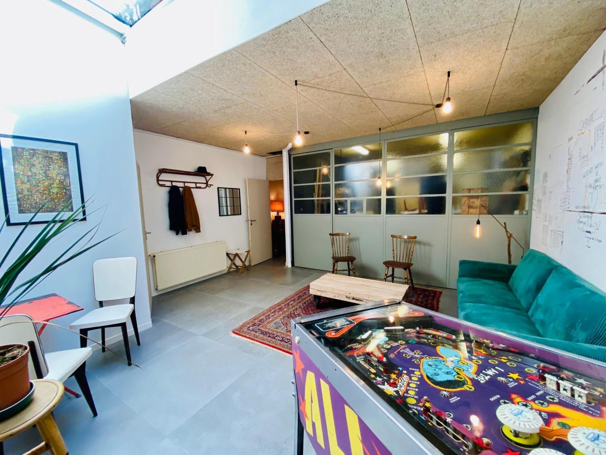 Oasis Urbaine - Spacieux Et Calme Avec Patio Лилль Экстерьер фото